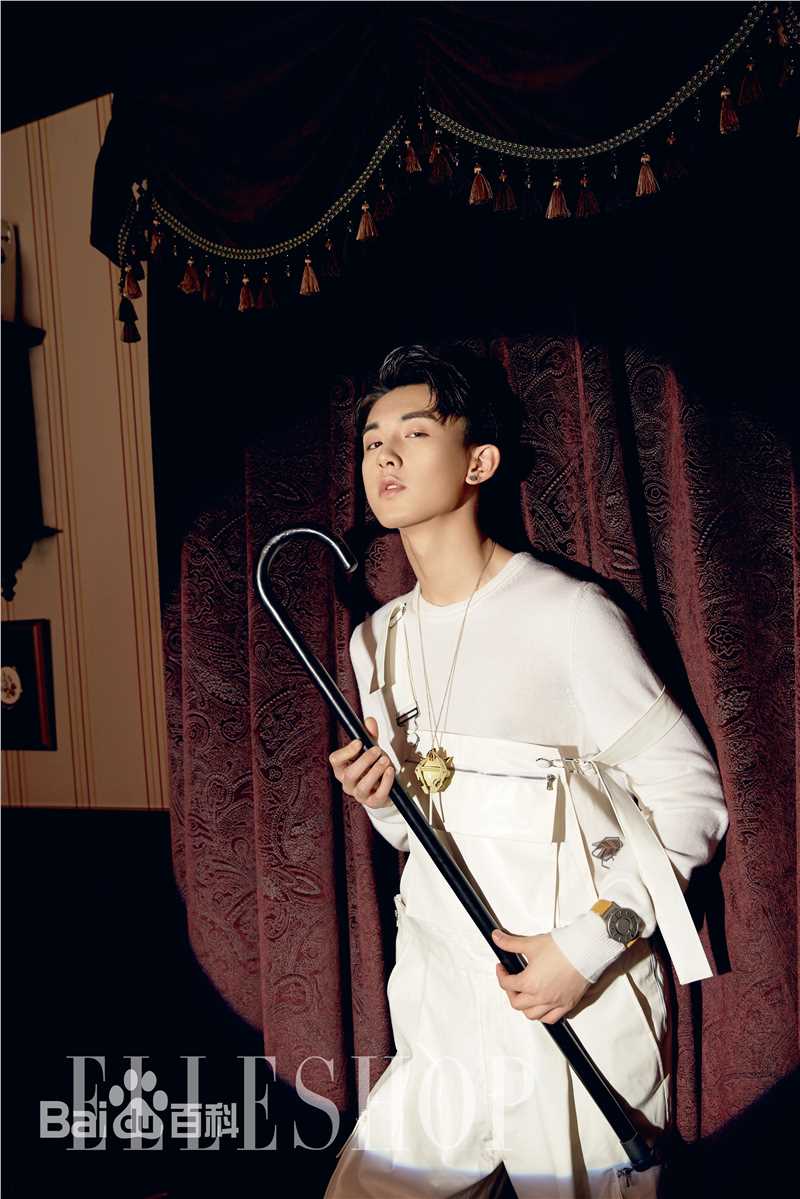 郭俊辰在《elleshop》中的