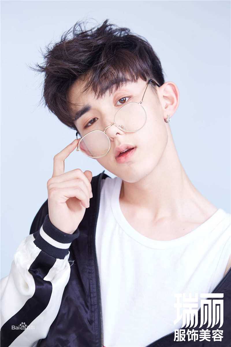 最优质郭俊辰在《瑞丽》中的