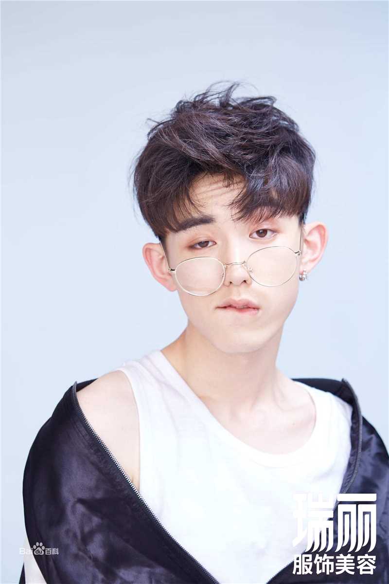 最优质郭俊辰在《瑞丽》中的