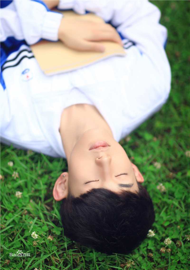 郭俊辰生活照素颜照相册