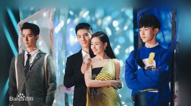 郭俊辰活动照性感图片图集