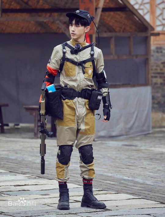 郭俊辰前后照片