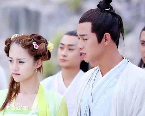 董春辉花千骨图片图集