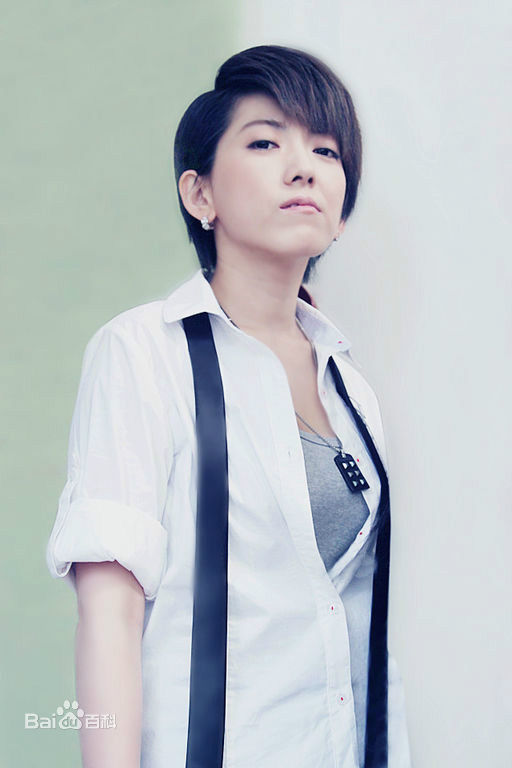 刘忻(Moraynia（中文音译：莫莱妮亚）)影视精选剧照