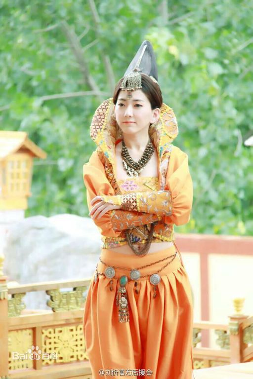 刘忻(Moraynia（中文音译：莫莱妮亚）)影视精选剧照