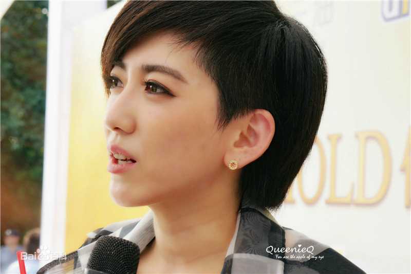 刘忻(Moraynia（中文音译：莫莱妮亚）)广告代言壁纸壁纸