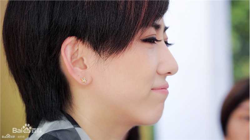 刘忻(Moraynia（中文音译：莫莱妮亚）)广告代言壁纸壁纸