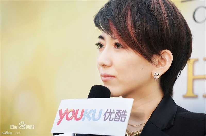 刘忻(Moraynia（中文音译：莫莱妮亚）)广告代言壁纸壁纸