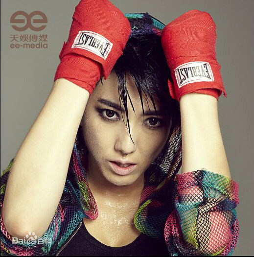 刘忻(Moraynia（中文音译：莫莱妮亚）)最全唱片宣传照壁纸