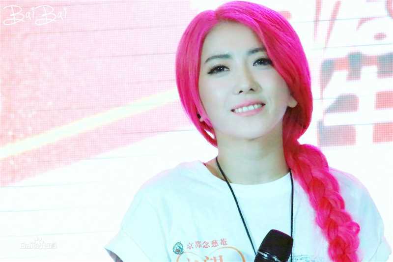 刘忻(Moraynia（中文音译：莫莱妮亚）)公益素颜照相册