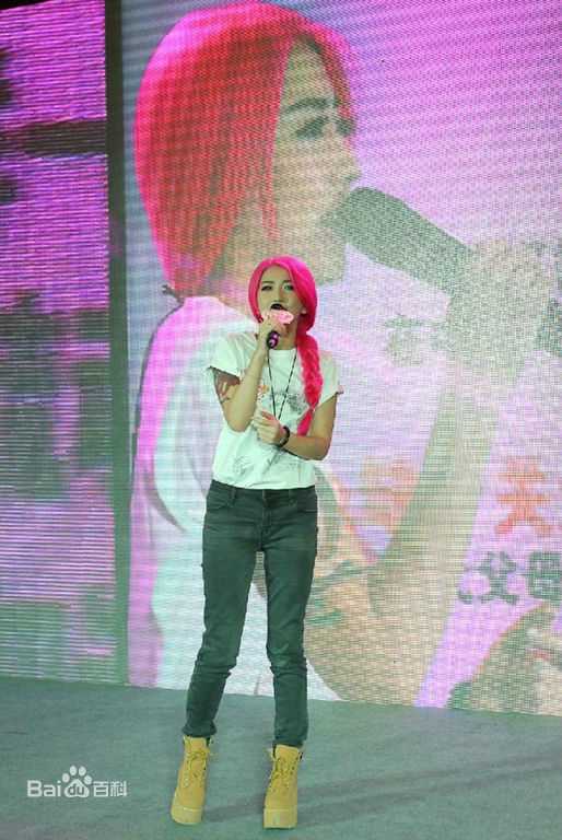 刘忻(Moraynia（中文音译：莫莱妮亚）)公益素颜照相册