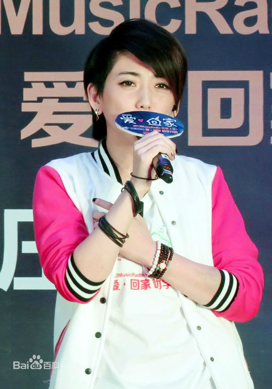 刘忻(Moraynia（中文音译：莫莱妮亚）)公益素颜照相册