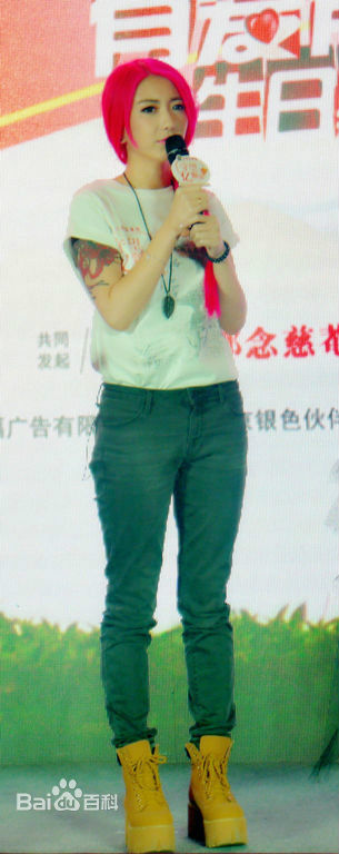 刘忻(Moraynia（中文音译：莫莱妮亚）)公益素颜照相册