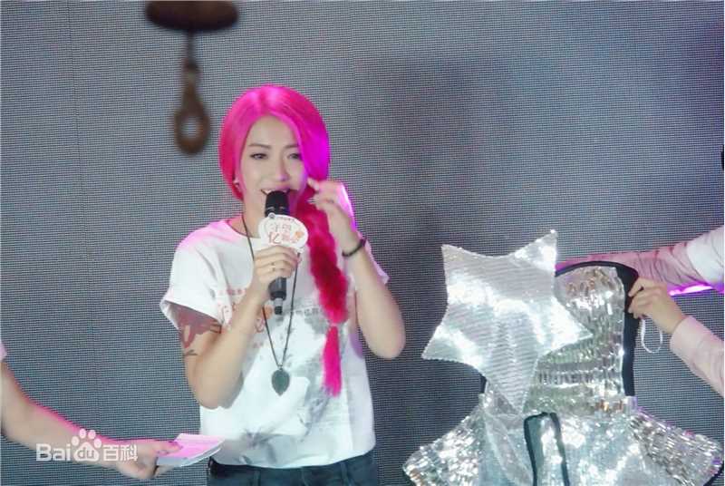 刘忻(Moraynia（中文音译：莫莱妮亚）)公益素颜照相册