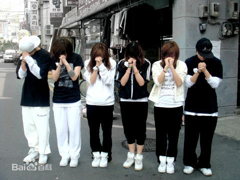 刘忻(Moraynia（中文音译：莫莱妮亚）)韩国培训（2008.3.18-2008.9.19）前后照片