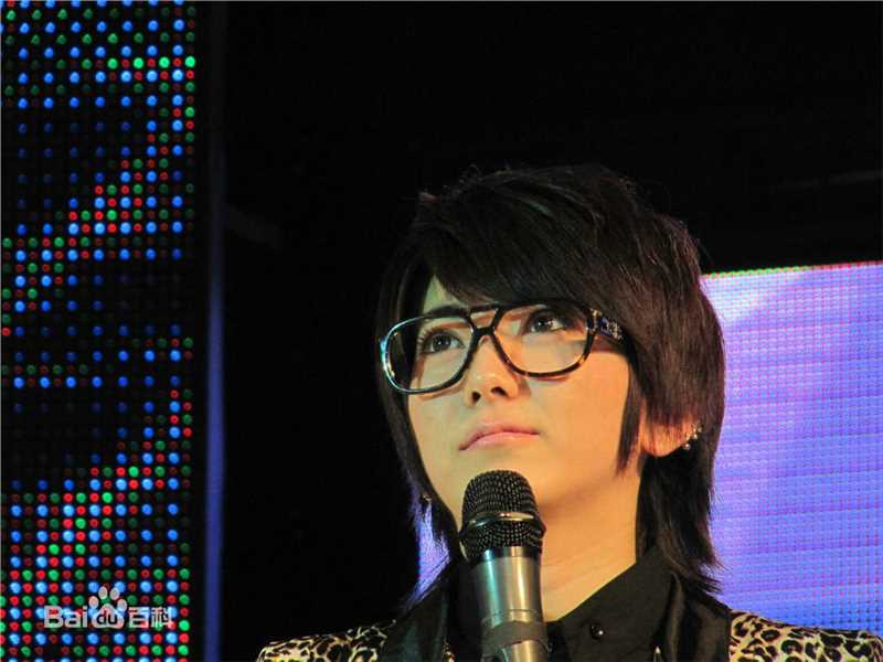 刘忻(Moraynia（中文音译：莫莱妮亚）)综艺节目素颜照相册