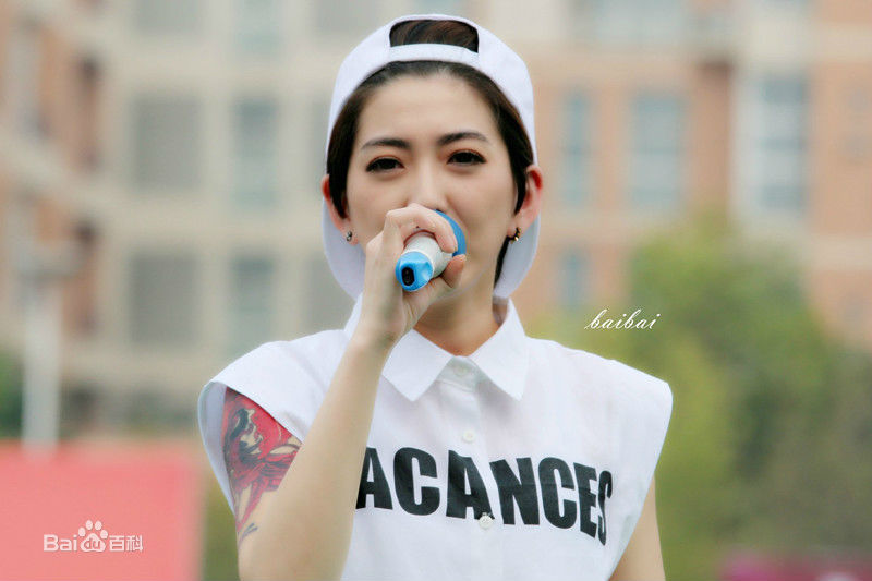 刘忻(Moraynia（中文音译：莫莱妮亚）)出席活动素颜照相册