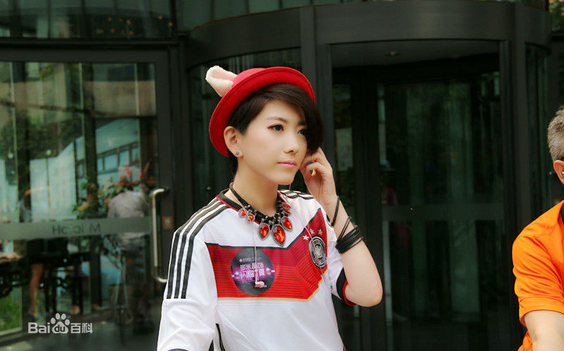 刘忻(Moraynia（中文音译：莫莱妮亚）)出席活动素颜照相册