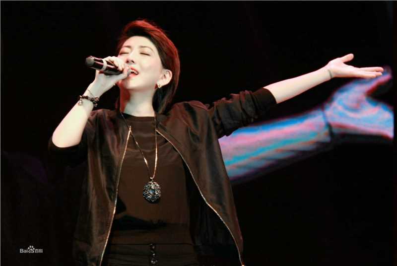 刘忻(Moraynia（中文音译：莫莱妮亚）)2015.3.17贵州贵阳歌友会壁纸壁纸