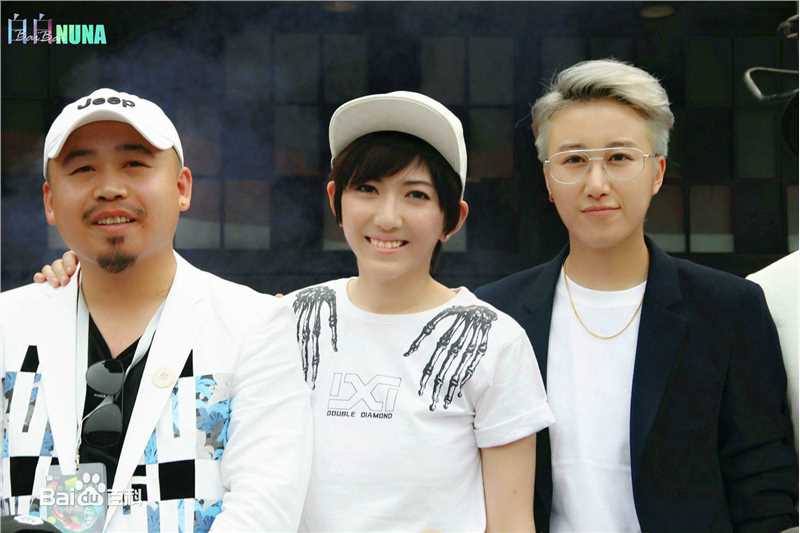 最全刘忻(Moraynia（中文音译：莫莱妮亚）)在2015.5.28《热舞之灵》开机发布会中的壁纸