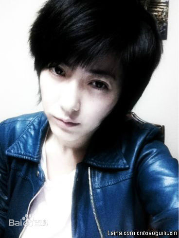 刘忻(Moraynia（中文音译：莫莱妮亚）)生活照（2007.1.20-2011.4.1）壁纸壁纸