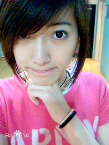 刘忻(Moraynia（中文音译：莫莱妮亚）)生活照（2007.1.20-2011.4.1）壁纸壁纸