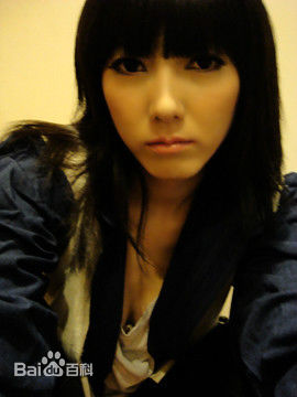 刘忻(Moraynia（中文音译：莫莱妮亚）)生活照（2007.1.20-2011.4.1）壁纸壁纸