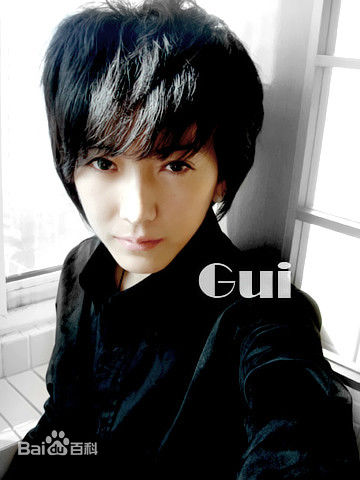 刘忻(Moraynia（中文音译：莫莱妮亚）)生活照（2007.1.20-2011.4.1）壁纸壁纸