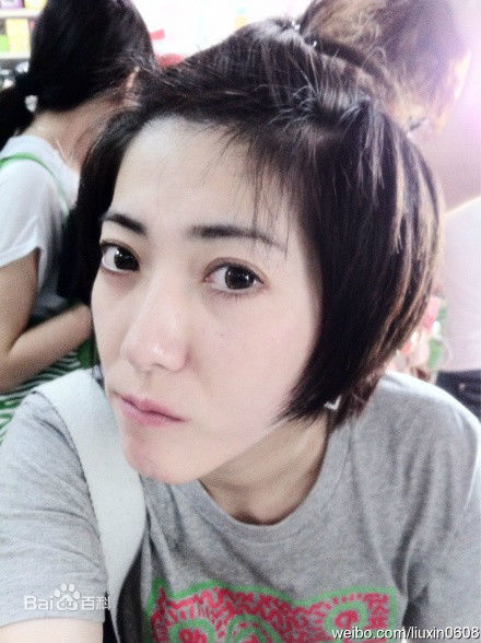 刘忻(Moraynia（中文音译：莫莱妮亚）)生活照（2011.4.4-2011.12.31）图片图册