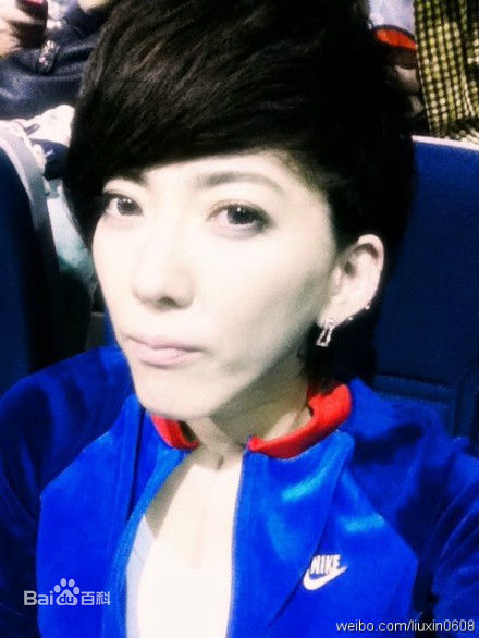 刘忻(Moraynia（中文音译：莫莱妮亚）)生活照（2011.4.4-2011.12.31）图片图册