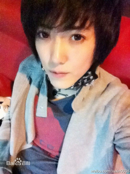 刘忻(Moraynia（中文音译：莫莱妮亚）)生活照（2011.4.4-2011.12.31）图片图册