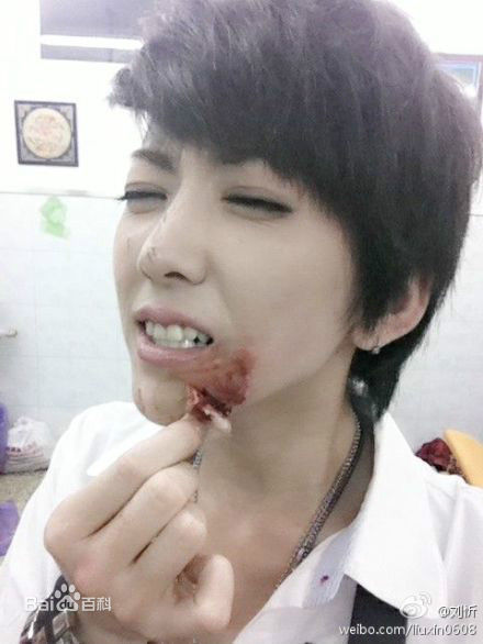 刘忻(Moraynia（中文音译：莫莱妮亚）)生活照（2012.1.1-2012.12.31）图片图集