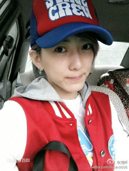 刘忻(Moraynia（中文音译：莫莱妮亚）)生活照（2012.1.1-2012.12.31）图片图集