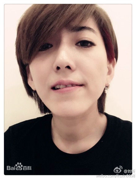 刘忻(Moraynia（中文音译：莫莱妮亚）)生活照（2013.1.1-2013.12.31）图片图集