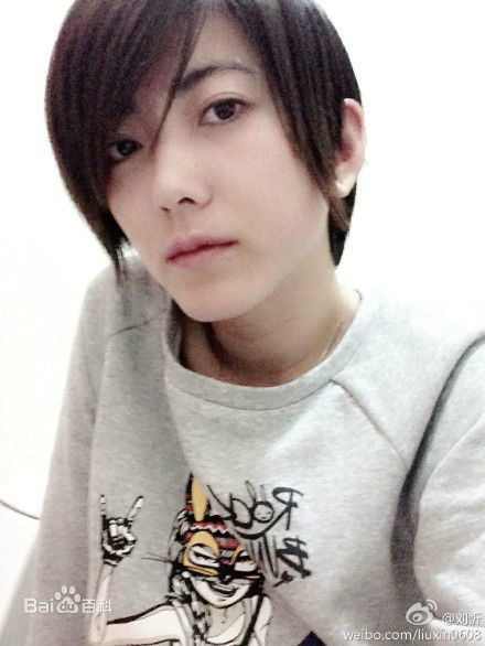 刘忻(Moraynia（中文音译：莫莱妮亚）)生活照（2013.1.1-2013.12.31）图片图集