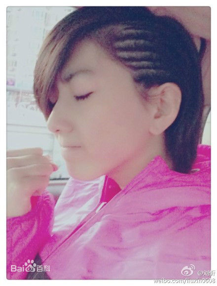 刘忻(Moraynia（中文音译：莫莱妮亚）)生活照（2013.1.1-2013.12.31）图片图集