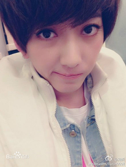 刘忻(Moraynia（中文音译：莫莱妮亚）)生活照（2013.1.1-2013.12.31）图片图集