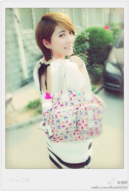 刘忻(Moraynia（中文音译：莫莱妮亚）)生活照（2013.1.1-2013.12.31）图片图集