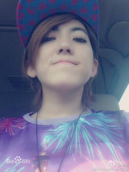 刘忻(Moraynia（中文音译：莫莱妮亚）)生活照（2013.1.1-2013.12.31）图片图集