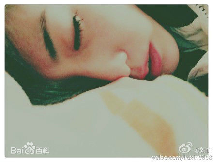 刘忻(Moraynia（中文音译：莫莱妮亚）)生活照（2013.1.1-2013.12.31）图片图集