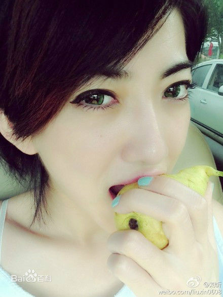 刘忻(Moraynia（中文音译：莫莱妮亚）)生活照（2013.1.1-2013.12.31）图片图集