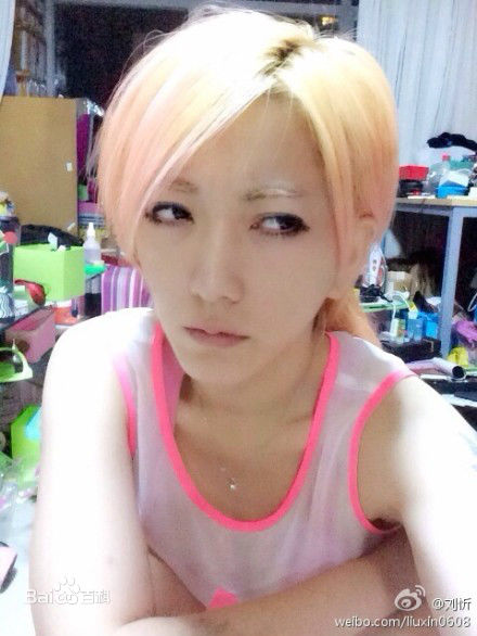 刘忻(Moraynia（中文音译：莫莱妮亚）)生活照（2014.1.1-2014.12.31）性感图片图集