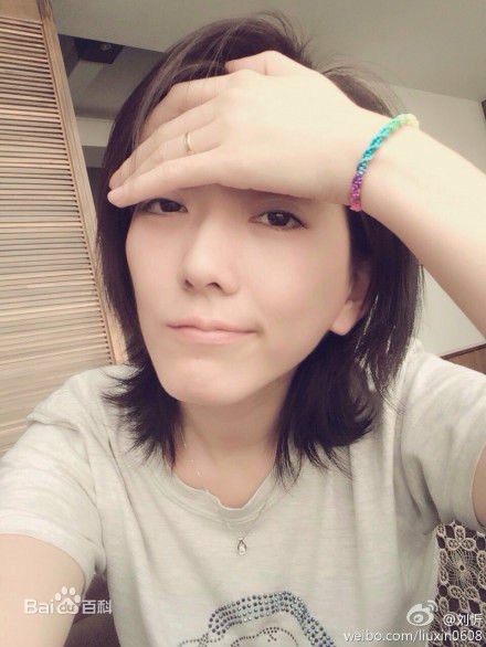 刘忻(Moraynia（中文音译：莫莱妮亚）)生活照（2014.1.1-2014.12.31）性感图片图集