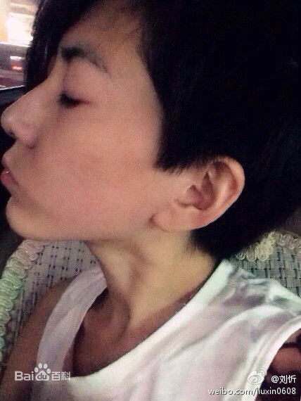 刘忻(Moraynia（中文音译：莫莱妮亚）)生活照（2014.1.1-2014.12.31）性感图片图集