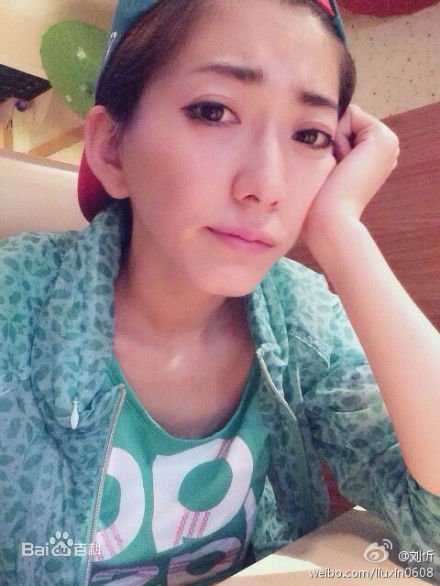 刘忻(Moraynia（中文音译：莫莱妮亚）)生活照（2014.1.1-2014.12.31）性感图片图集