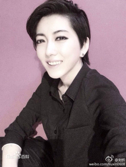 刘忻(Moraynia（中文音译：莫莱妮亚）)生活照（2014.1.1-2014.12.31）性感图片图集