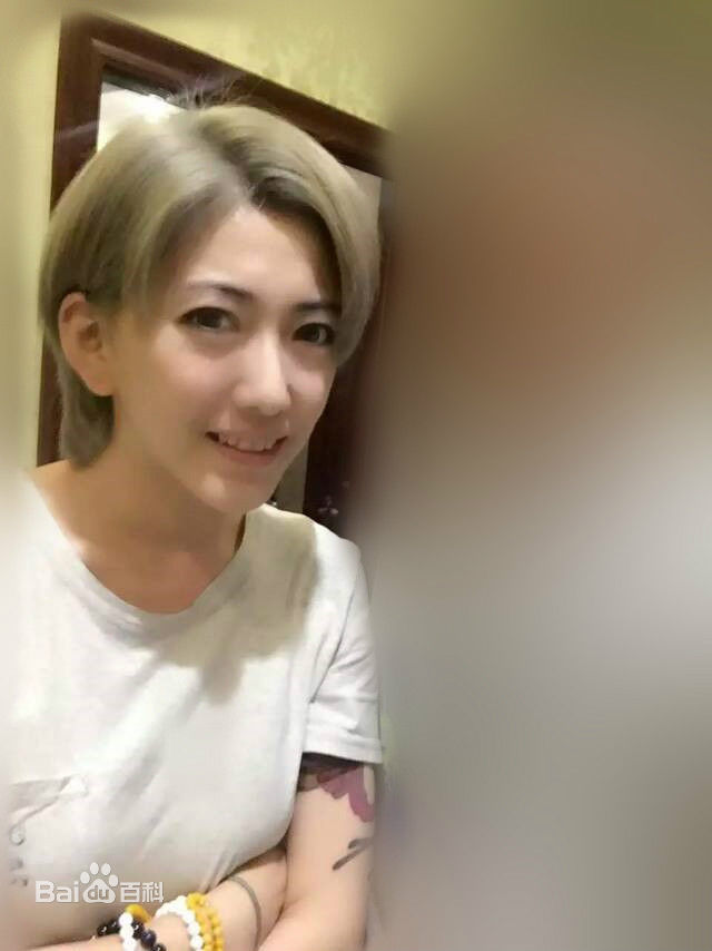 刘忻(Moraynia（中文音译：莫莱妮亚）)生活照（2015.1.1-2015.12.31）图册