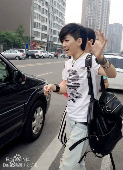 刘忻(Moraynia（中文音译：莫莱妮亚）)做客各类专访（2013.1.1-2013.12.31）素颜照相册