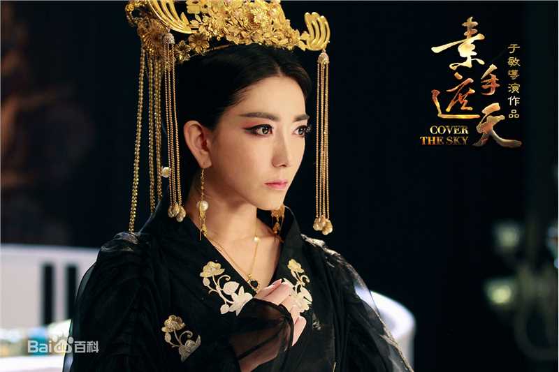 最新刘忻(Moraynia（中文音译：莫莱妮亚）)性感图片