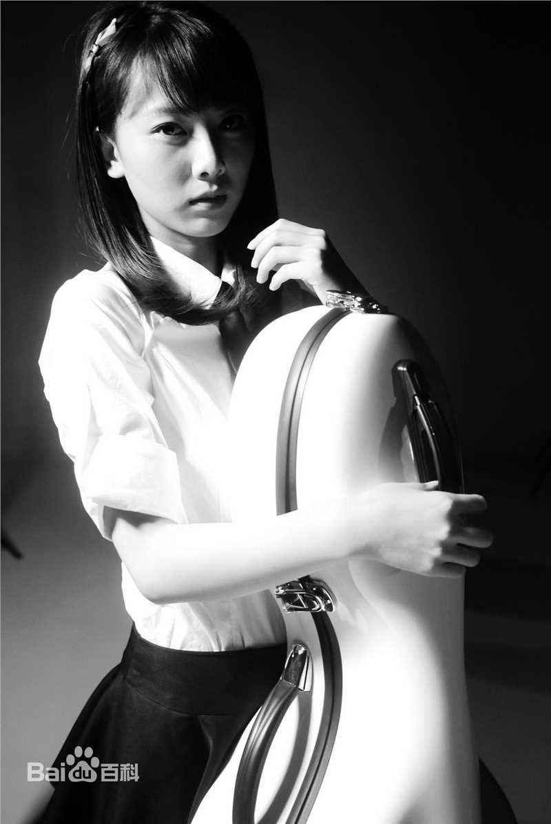 最新徐唯性感图片